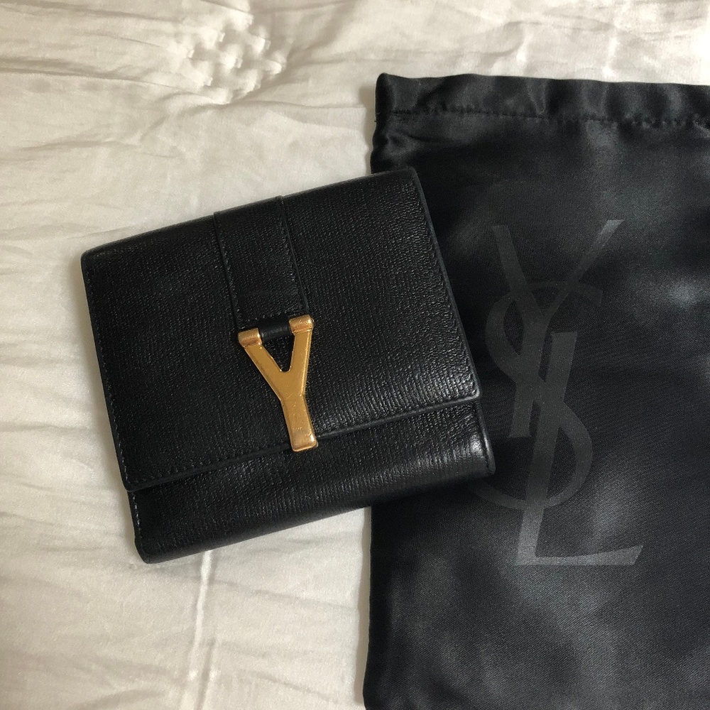 Yves Saint Laurent YSL Chyc black wallet vintage
